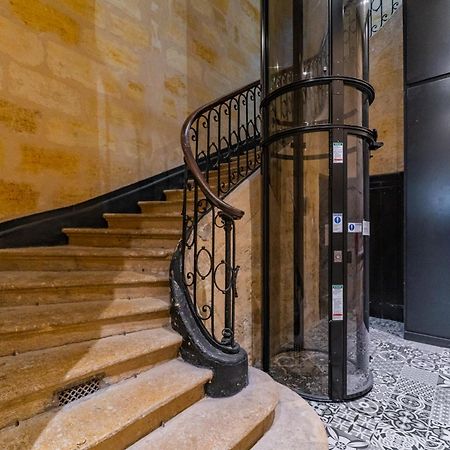 Magnifique Appartement Avec Climatisation En Hyper Centre De Bordéus Exterior foto