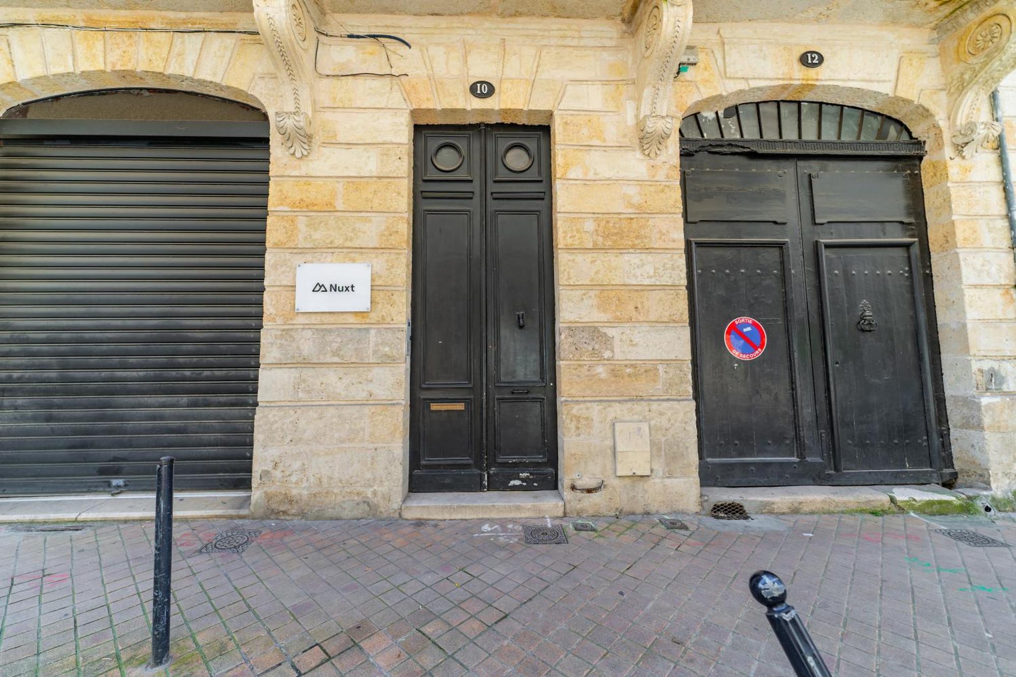 Magnifique Appartement Avec Climatisation En Hyper Centre De Bordéus Exterior foto